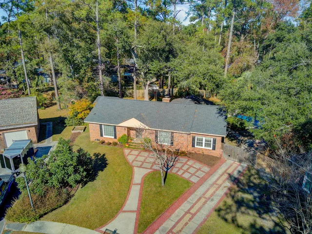 $373,000 | 104 Chalcott Place, Summerville, SC 29485