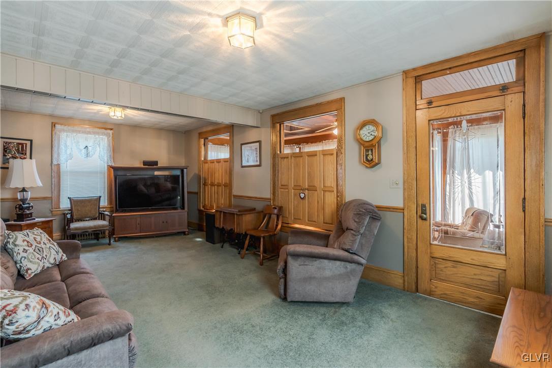 3 Bowmans Road Lehighton, PA 18235 - Photo 22 of 46 Family Room
