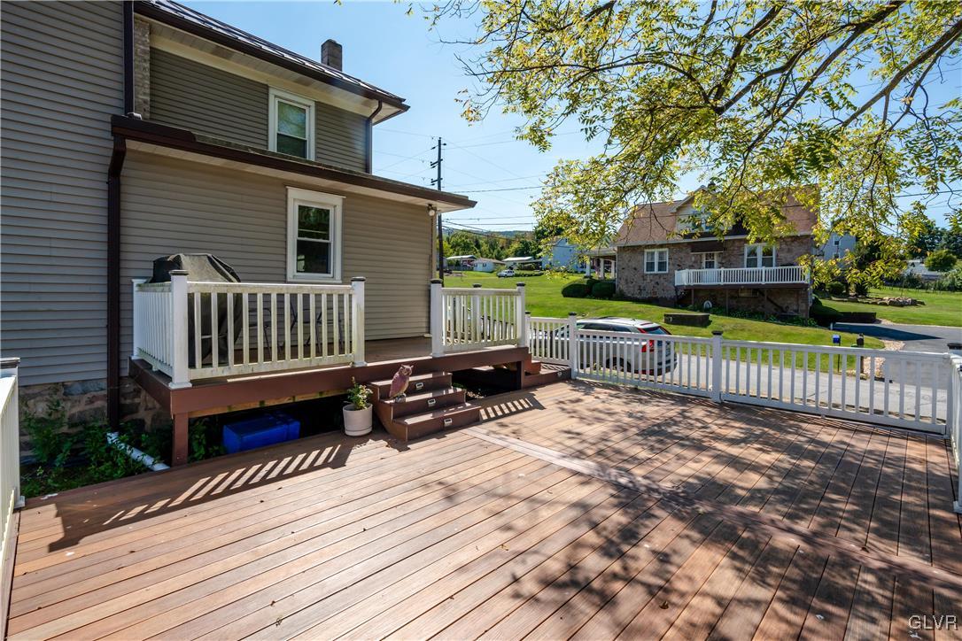 3 Bowmans Road Lehighton, PA 18235 - Photo 4 of 46 Gallery Image 4