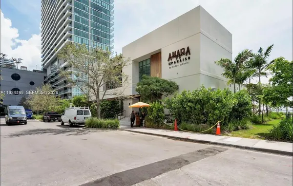 $5,900 | 501 Northeast 31st Street, Unit 4008, Miami, FL 33137