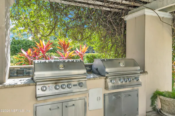 $559,000 | 400 East Bay Street, Unit 1006, Jacksonville, FL 32202