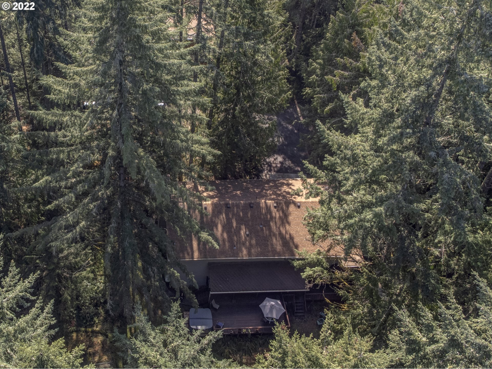 87125 Cedar Flat Road Springfield, OR 97478 - Photo 30 of 32 an aerial view of a house with a yard