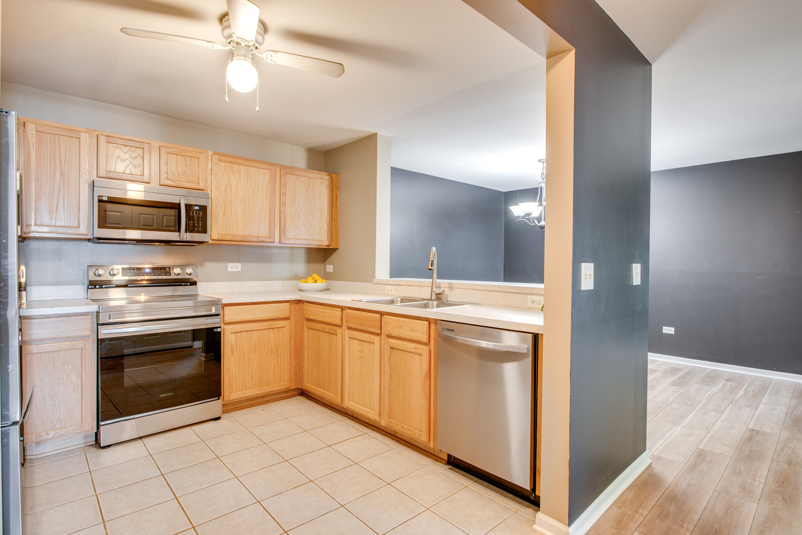 1600 McClure Road Aurora, IL 60505 - Photo 10 of 20