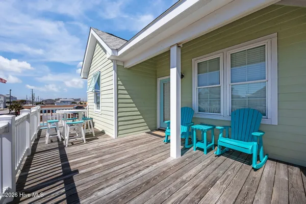 $849,900 | 115 East Bogue Boulevard, Atlantic Beach, NC 28512