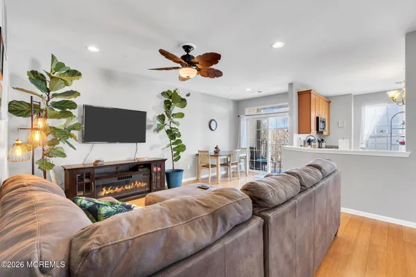 $499,999 | 126 Melanie Way, Unit 1903, Manahawkin, NJ 08050