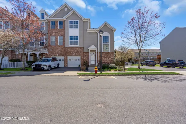 $499,999 | 126 Melanie Way, Unit 1903, Manahawkin, NJ 08050