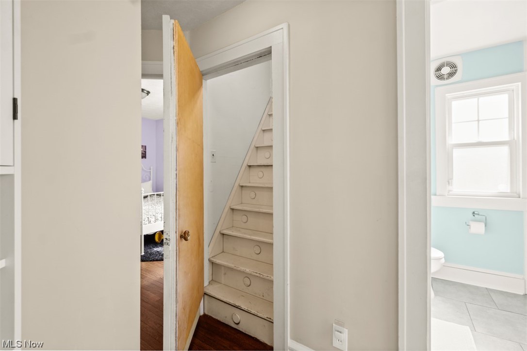 3312 Ormond Road Cleveland, OH 44118 - Photo 20 of 24 Stairway to the Useable Attic Space