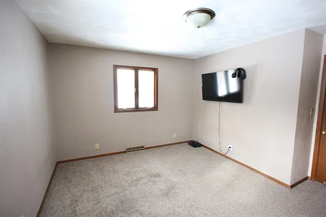 $260,000 | 2914 Ware Road, Rockford, IL 61114