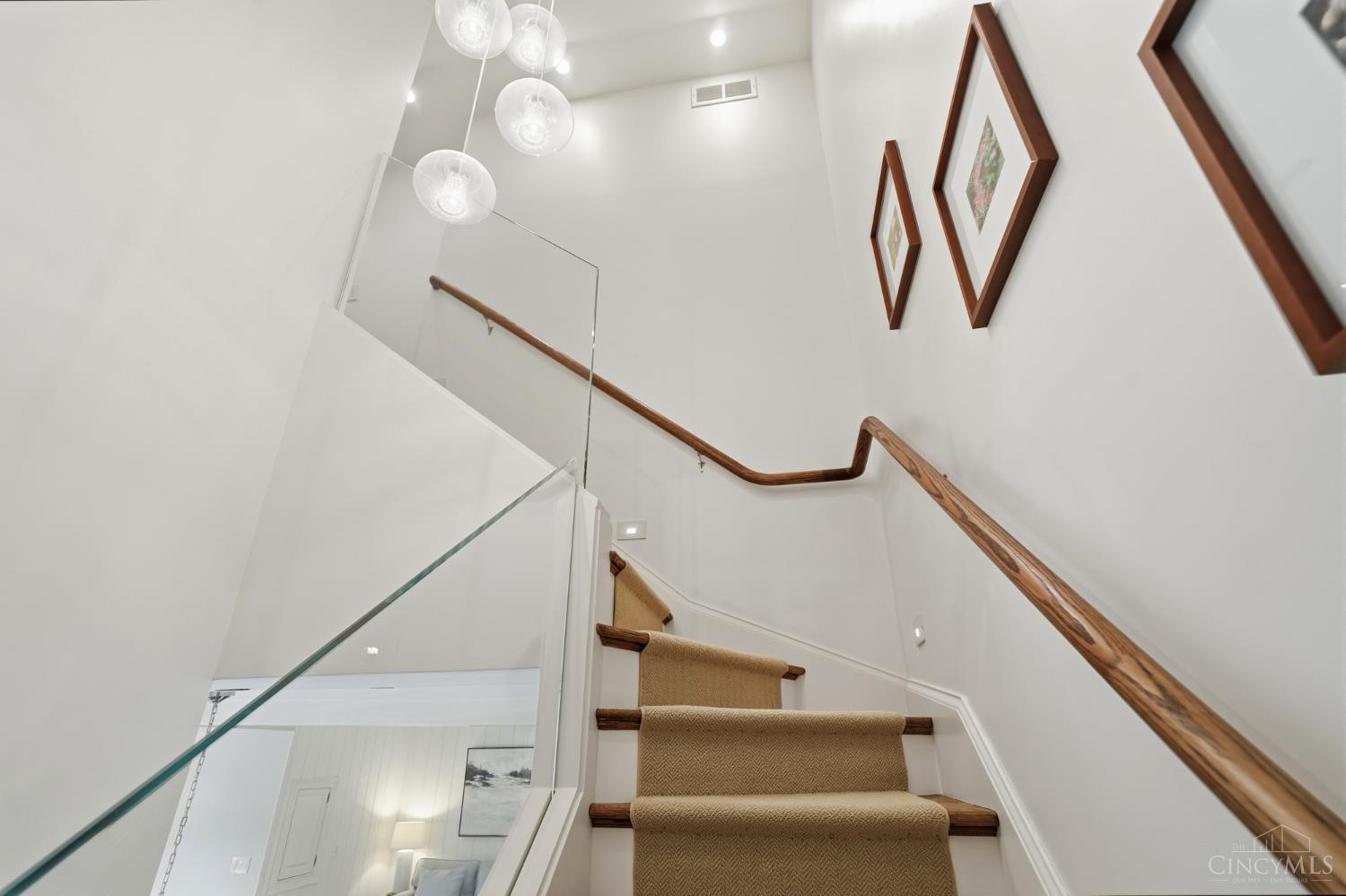 4410 Miami Road Cincinnati, OH 45243 - Photo 46 of 81
