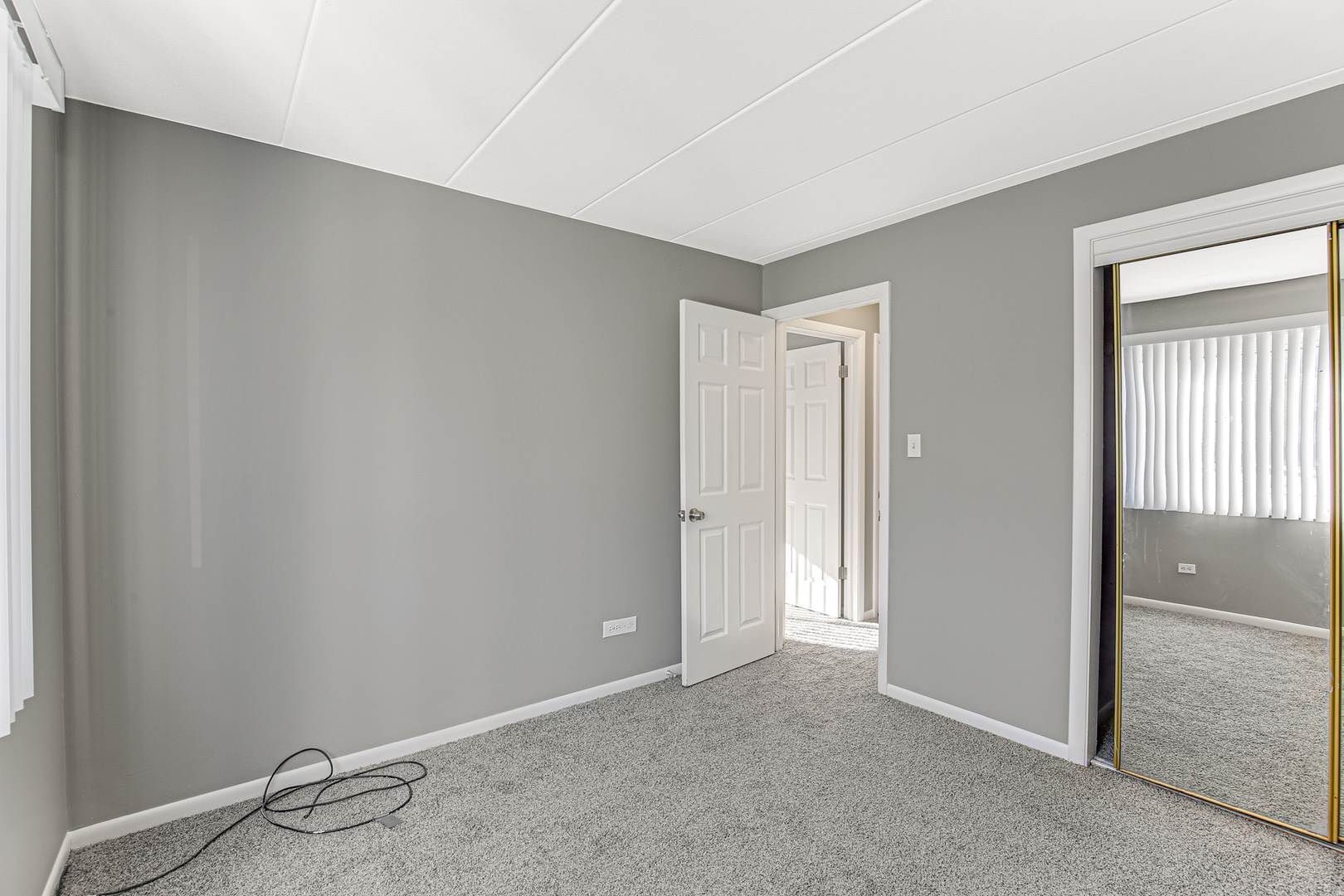 943 Olive Road, Unit 5A Homewood, IL 60430 - Photo 5 of 19