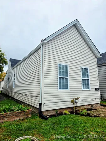 $149,900 | 1120 Chartres Street, New Albany, IN 47150