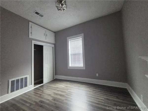 $149,900 | 1120 Chartres Street, New Albany, IN 47150