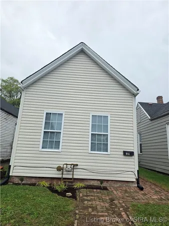$149,900 | 1120 Chartres Street, New Albany, IN 47150