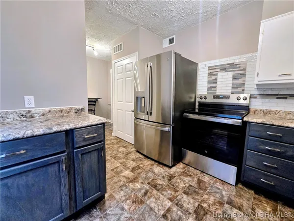 $149,900 | 1120 Chartres Street, New Albany, IN 47150