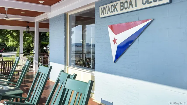 $2,150 | 19 Bridge Street, Unit 2, Nyack, NY 10960