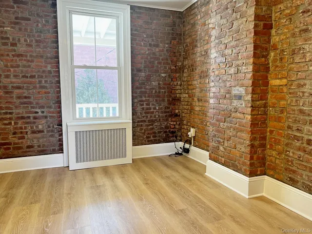 $2,150 | 19 Bridge Street, Unit 2, Nyack, NY 10960