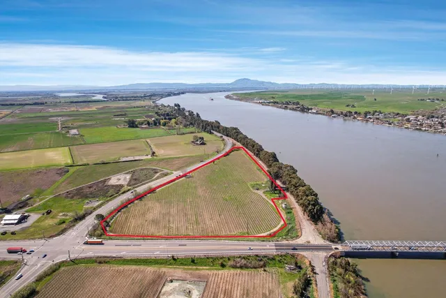 a view of a swimming pool with an ocean view