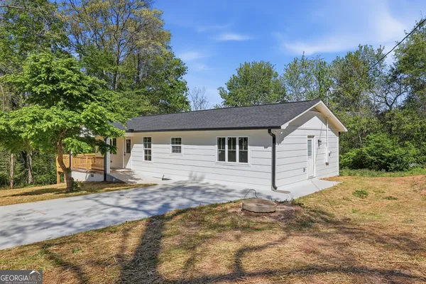 $255,000 | 165 Pearl Street, Clarkesville, GA 30523