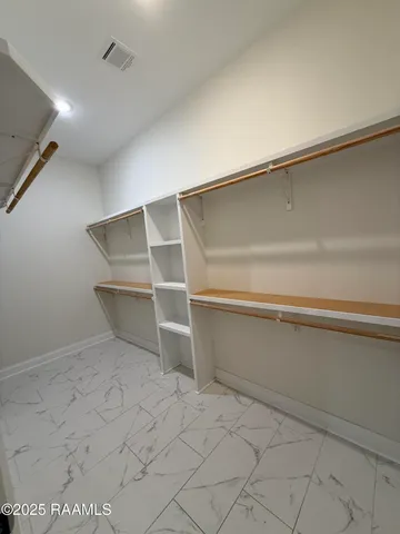 $2,700 | 200 Windmill Palm Lane, Youngsville, LA 70592