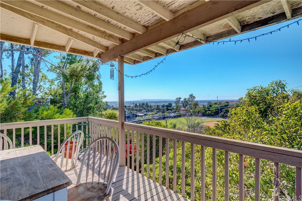7214 Canyon Drive Whittier, CA 90602 - Photo 36 of 40 a view of a balcony with wooden floor