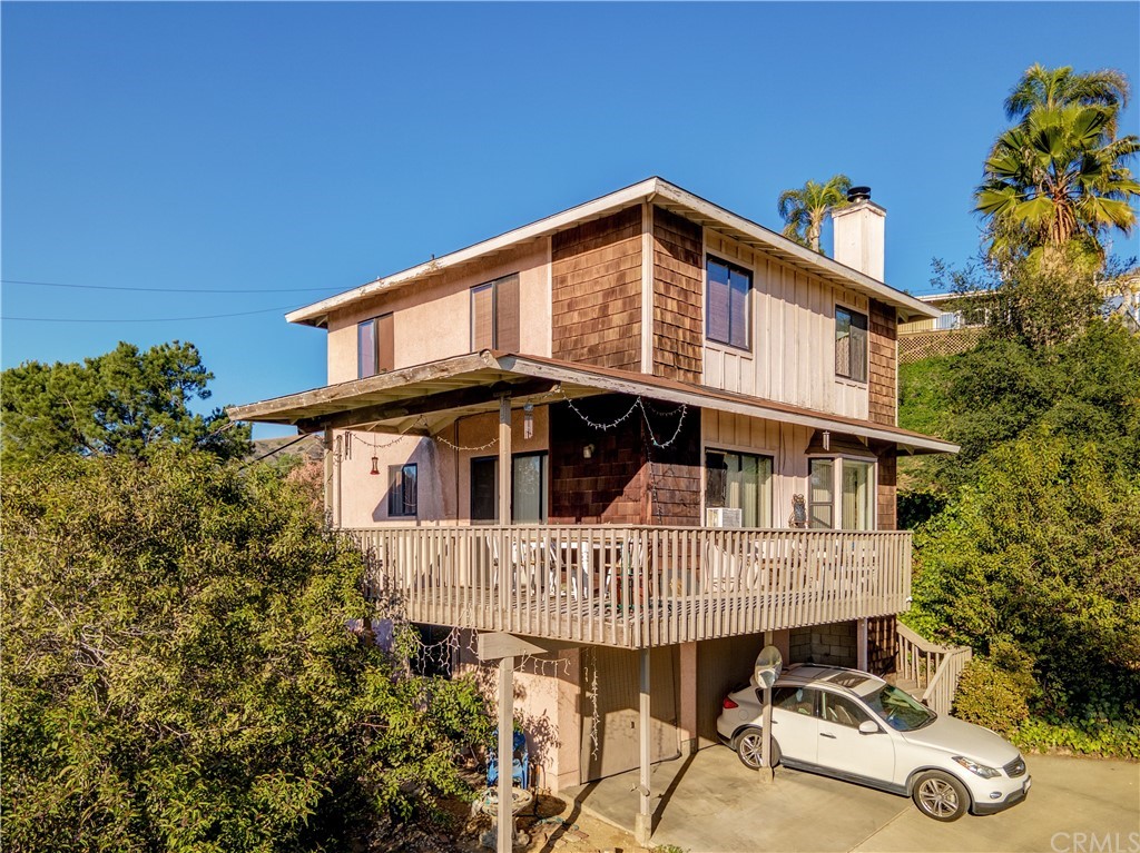 7214 Canyon Drive Whittier, CA 90602 - Photo 40 of 40 a front view of a house with a yard