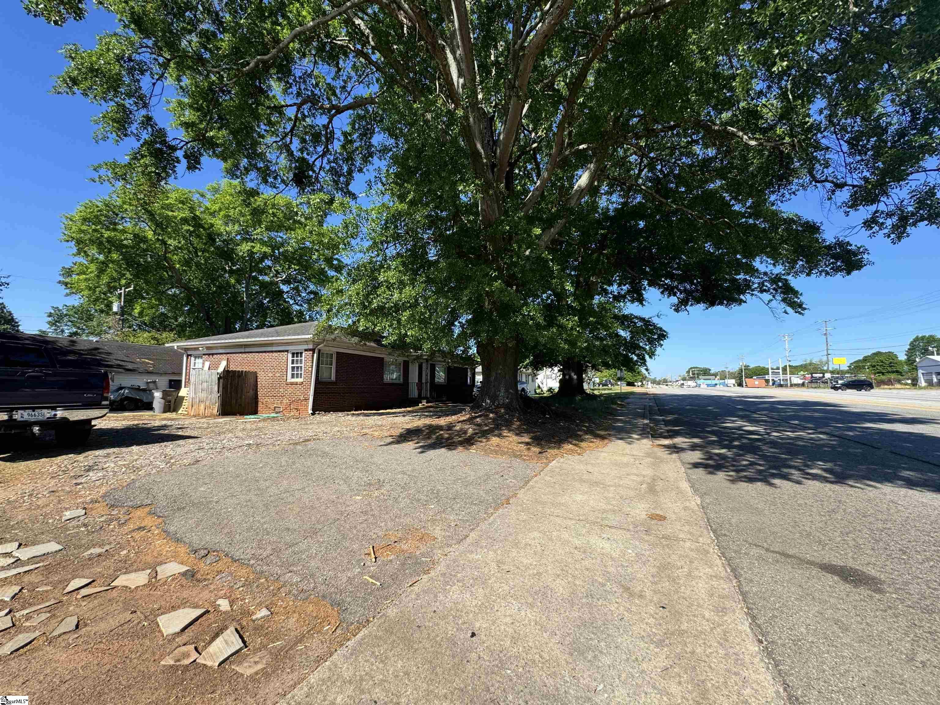 507 Cedar Lane Road Greenville, SC 29611 - Photo 24 of 26