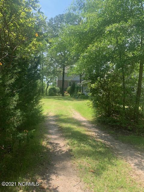 652 Longview Road Bayboro, NC 28515 - Photo 10 of 19 Swan point driveway entrance