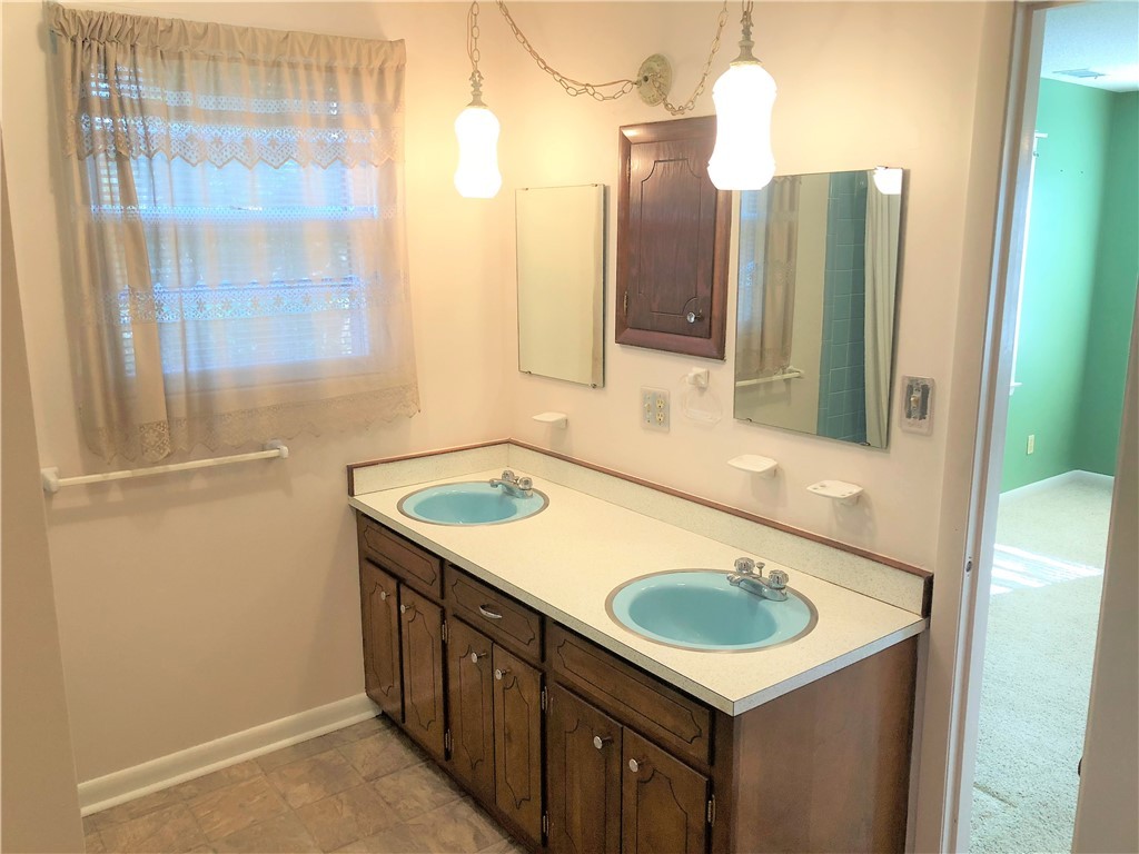 402 Playground Road Walhalla, SC 29691 - Photo 19 of 30 Gallery Image 19
