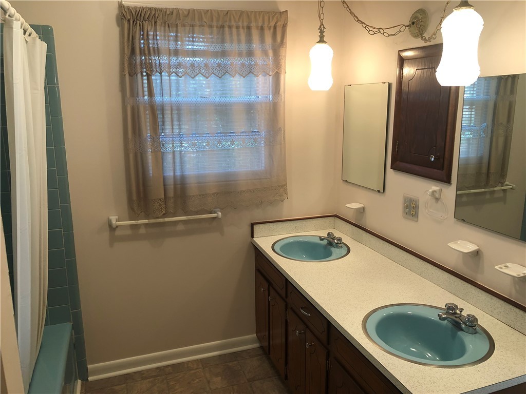 402 Playground Road Walhalla, SC 29691 - Photo 20 of 30 Gallery Image 20