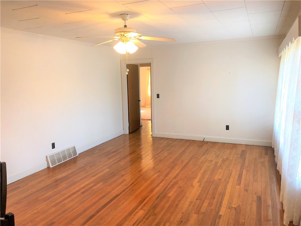 402 Playground Road Walhalla, SC 29691 - Photo 8 of 30 Gallery Image 8