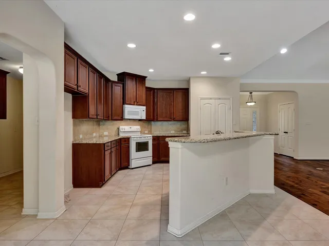 $489,000 | 345 County Road 2565, Chester, TX 75936