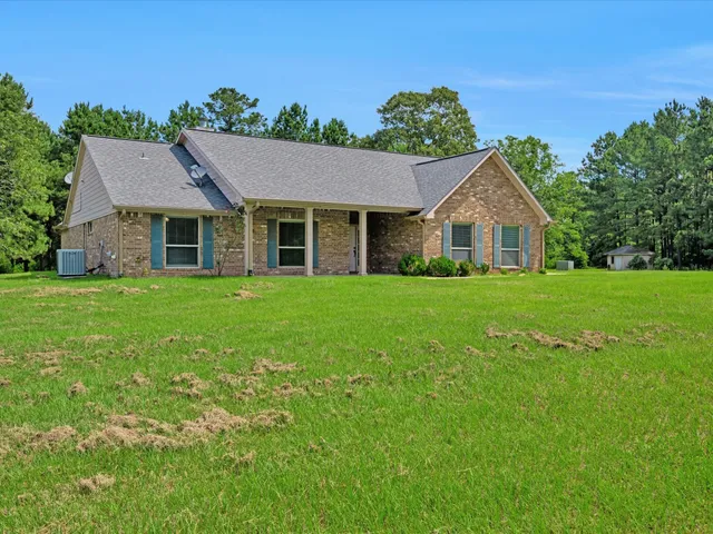 $489,000 | 345 County Road 2565, Chester, TX 75936