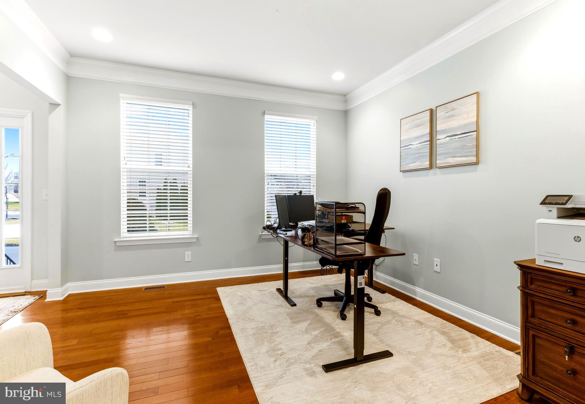 325 Windsor Road Mullica Hill, NJ 08062 - Photo 11 of 28 Living Room