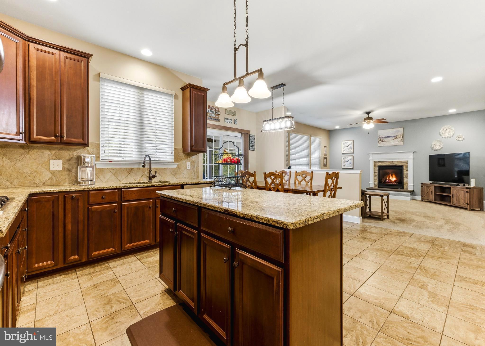 325 Windsor Road Mullica Hill, NJ 08062 - Photo 5 of 28 Kitchen with Eat-at Island