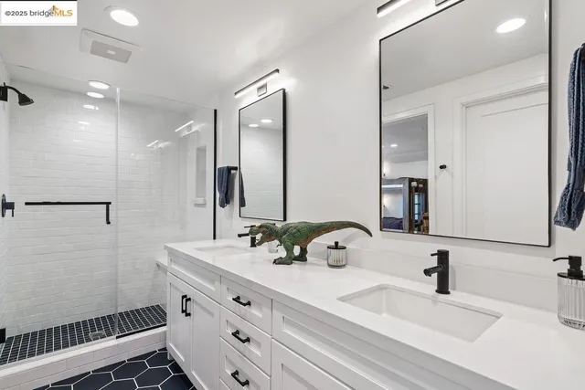 $1,610,000 | 419 Halcyon Place, Bethel Island, CA 94511