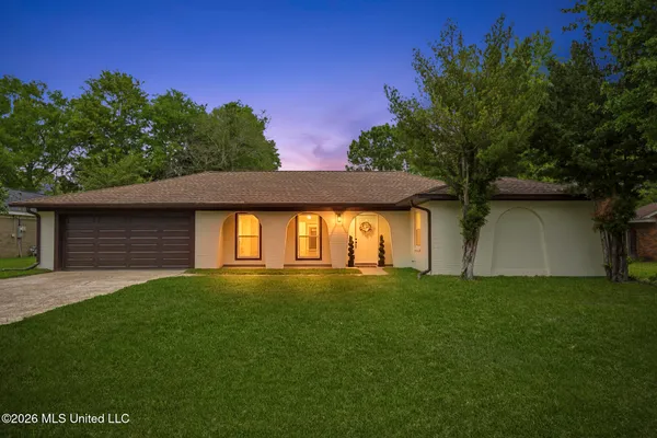 $265,000 | 757 Canterbury Drive, Biloxi, MS 39532