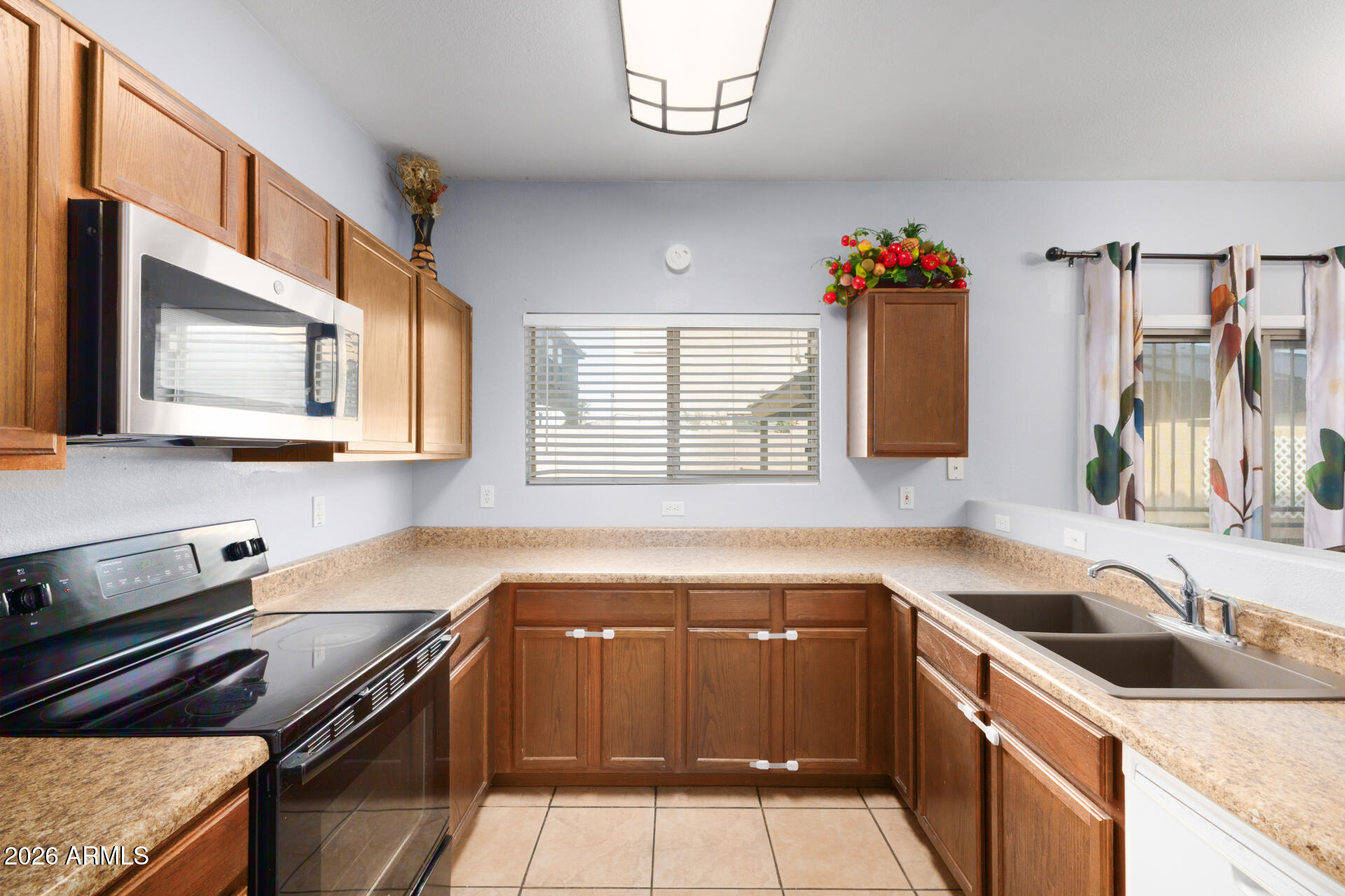 9418 West Eaton Road Phoenix, AZ 85037 - Photo 10 of 34 10 - Eaton