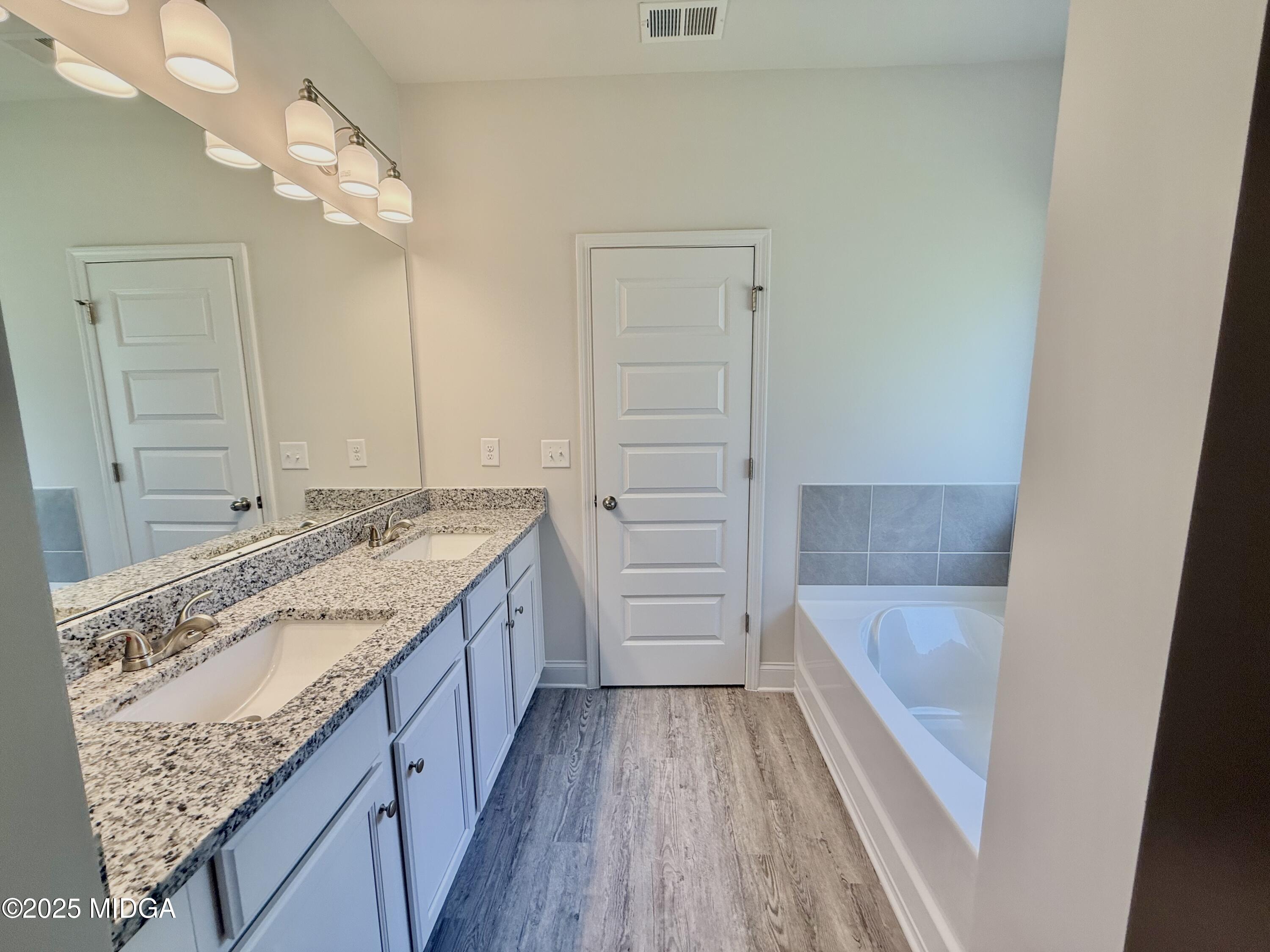 168 Chapman Ridge Road, Unit 28 Macon, GA 31211 - Photo 31 of 32 IMG_7347