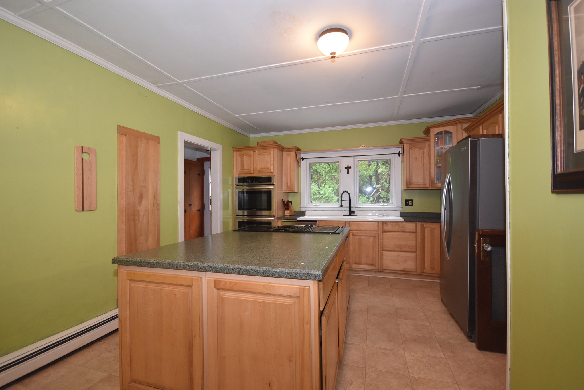 329 Wareham Road Marion, MA 02738 - Photo 16 of 31 Gallery Image 16