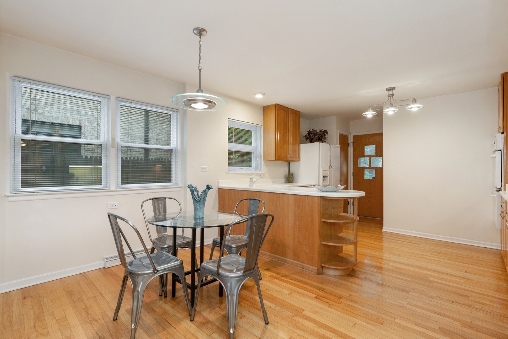336 Beverly Drive Wilmette, IL 60091 - Photo 10 of 34 a dining room with furniture and window