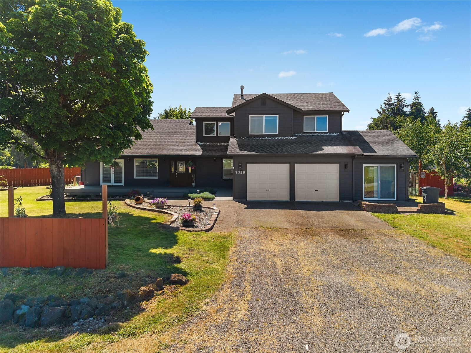 7038 183rd Avenue Southwest Rochester, WA 98579 - Photo 2 of 40