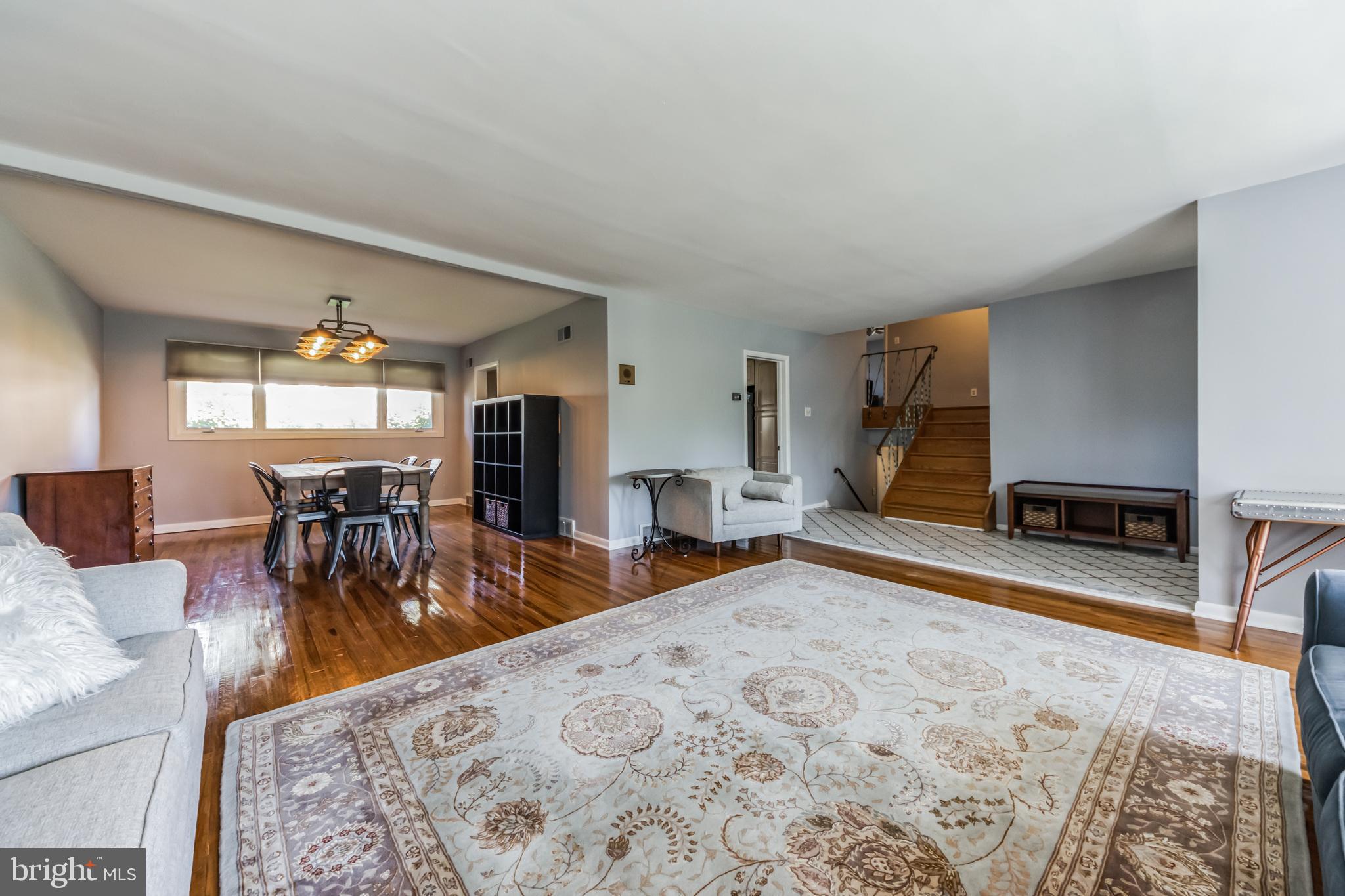 9224 Darlington Road Philadelphia, PA 19115 - Photo 8 of 31 Gallery Image 8