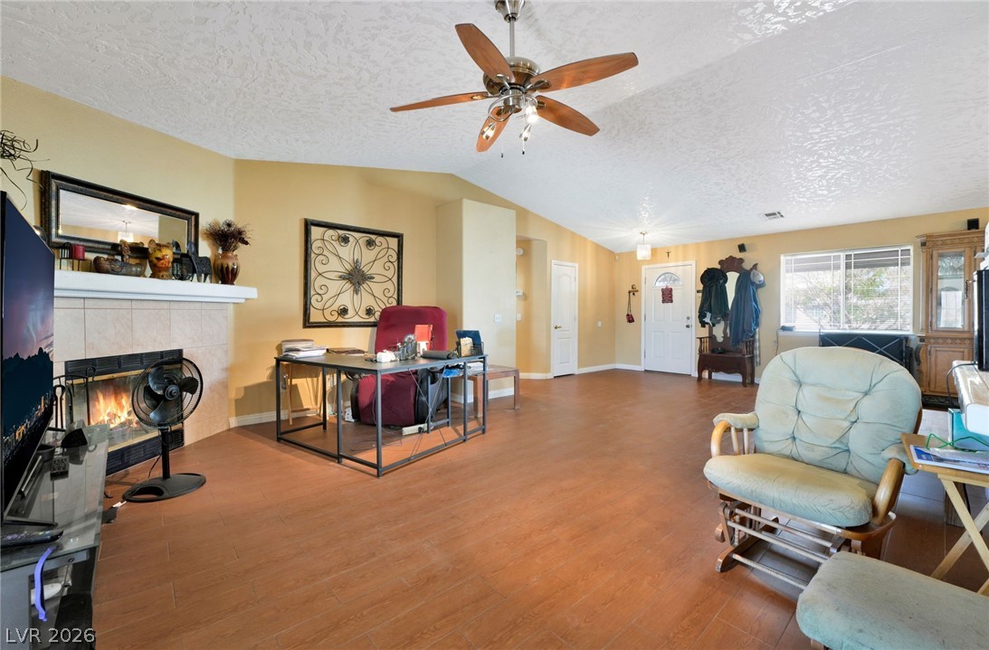 3261 Winery Road Pahrump, NV 89048 - Photo 6 of 37