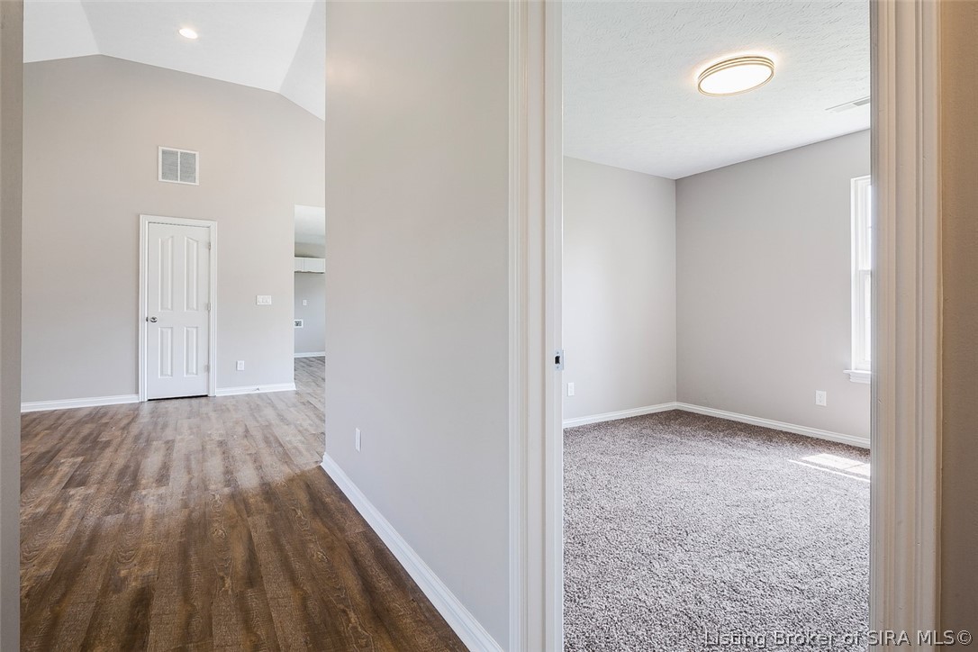 5530 Raintree Ridge Jeffersonville, IN 47130 - Photo 20 of 42 Gallery Image 20