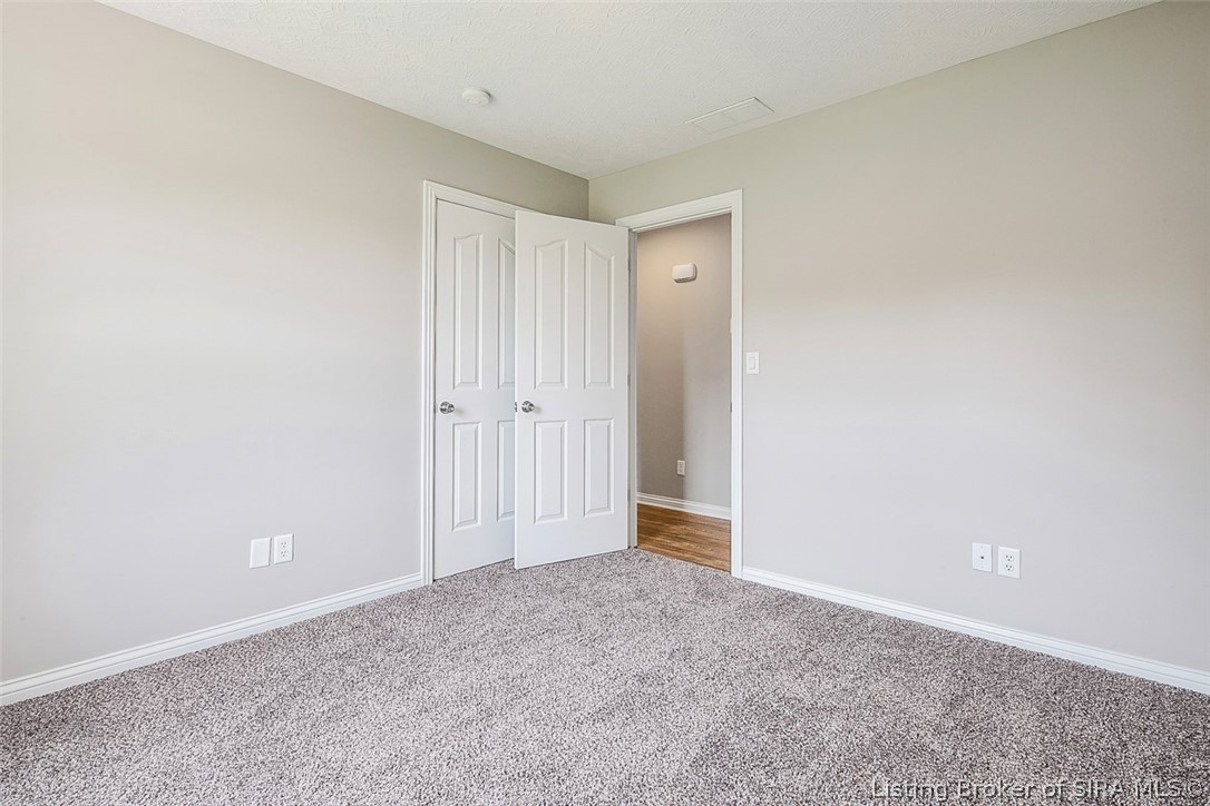 5530 Raintree Ridge Jeffersonville, IN 47130 - Photo 22 of 42 Gallery Image 22