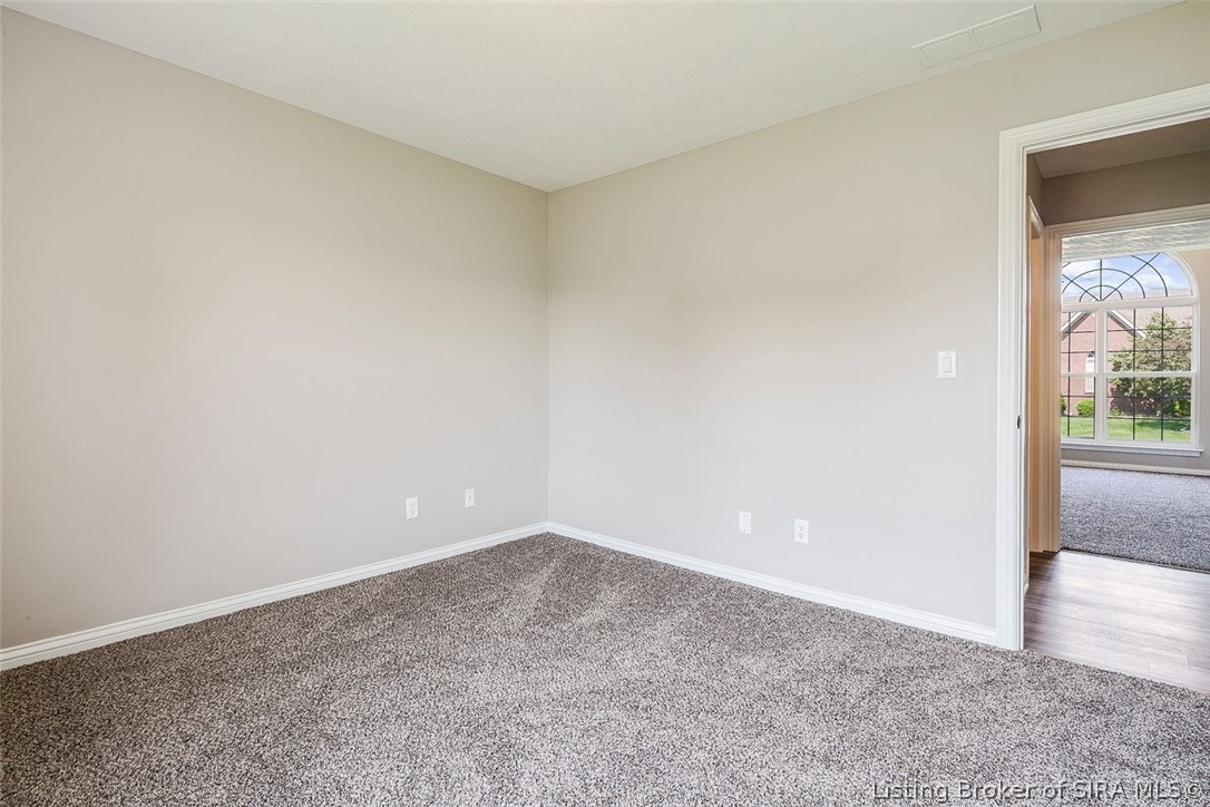 5530 Raintree Ridge Jeffersonville, IN 47130 - Photo 25 of 42 Gallery Image 25