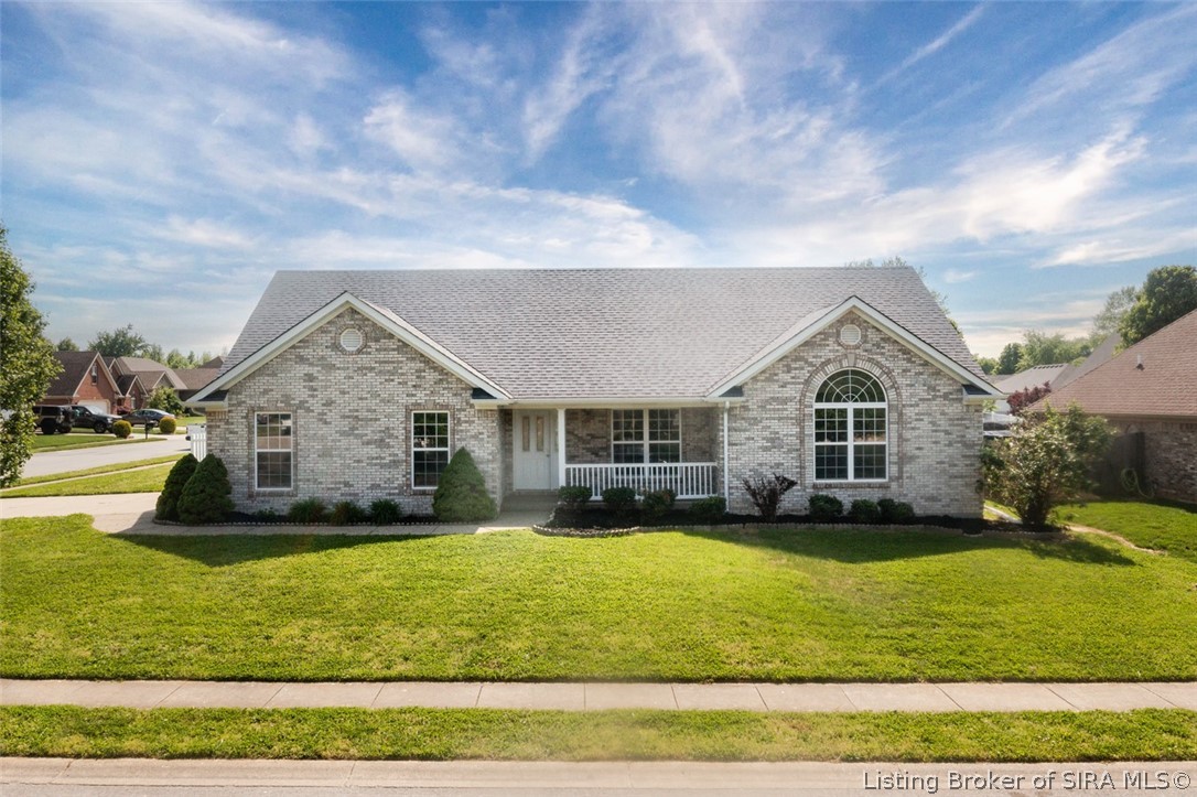 5530 Raintree Ridge Jeffersonville, IN 47130 - Photo 4 of 42 Gallery Image 4