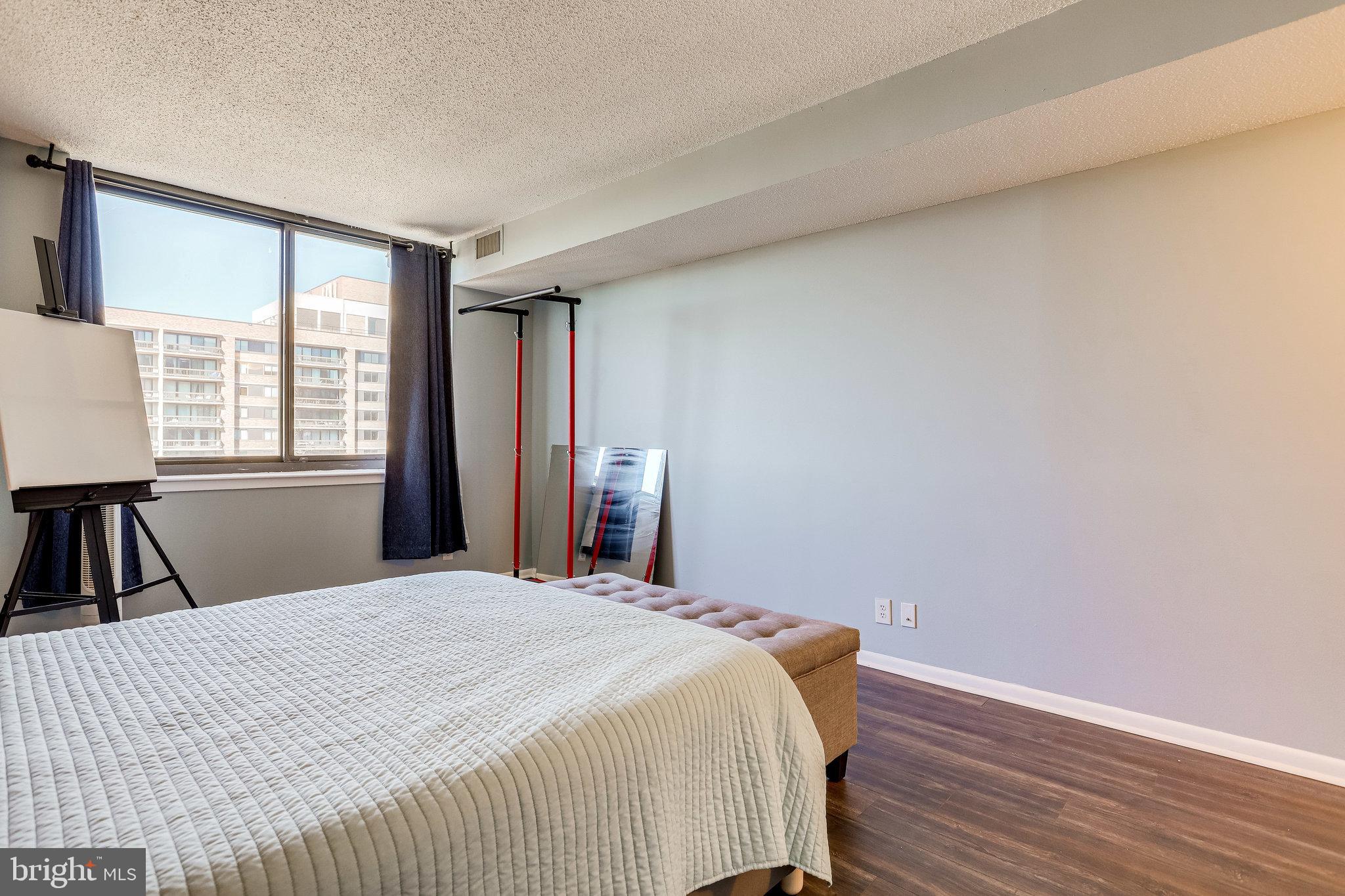 5501 Seminary Road, Unit 2213S Falls Church, VA 22041 - Photo 20 of 41 Bedroom