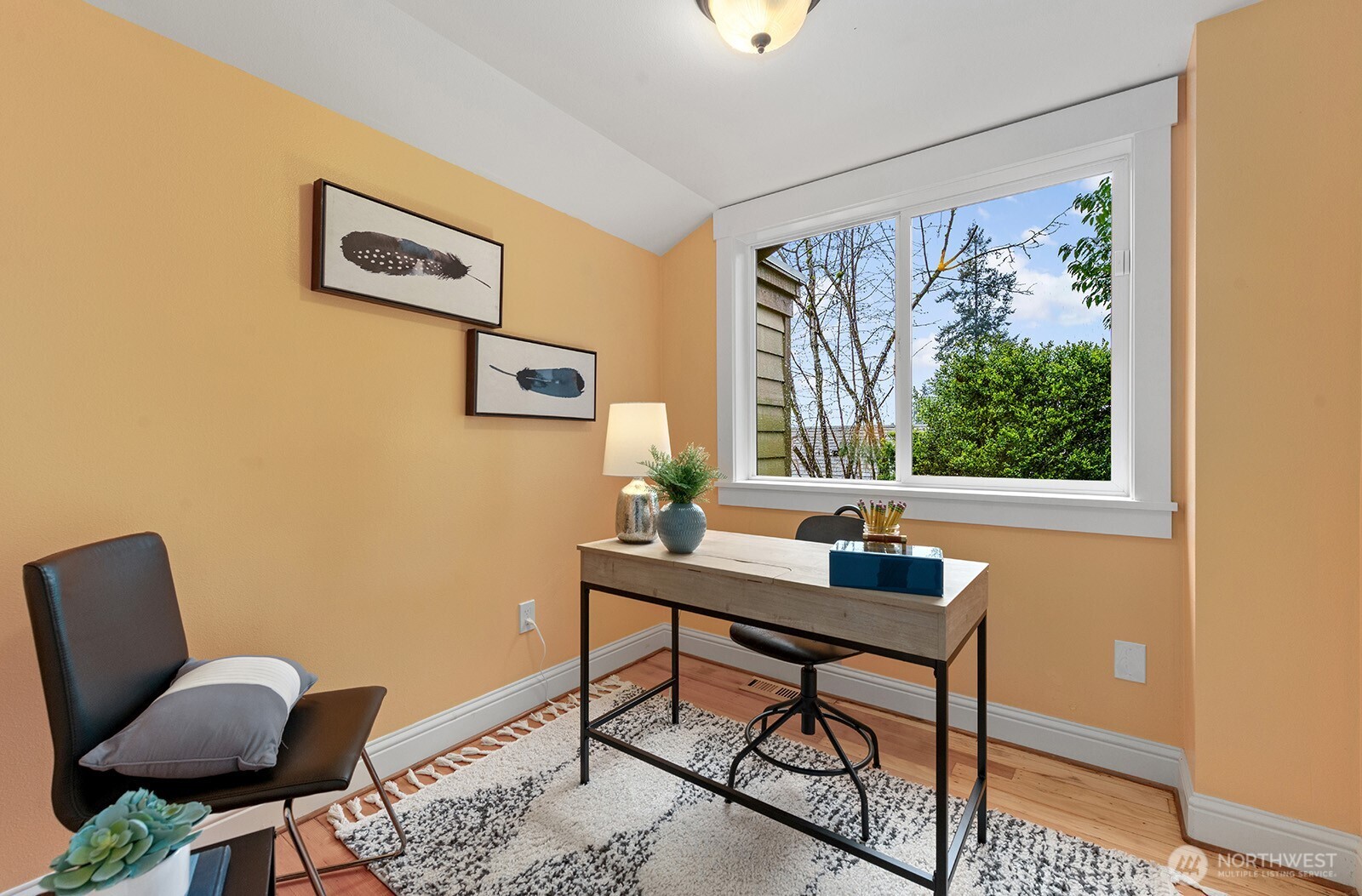 1516 Northeast 96th Street Seattle, WA 98115 - Photo 11 of 36