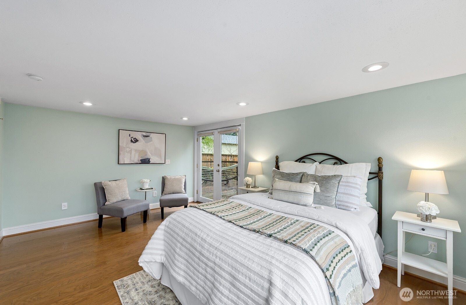 1516 Northeast 96th Street Seattle, WA 98115 - Photo 16 of 36